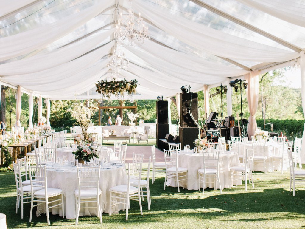 Stunning Ideas for Garden Party Wedding Attire